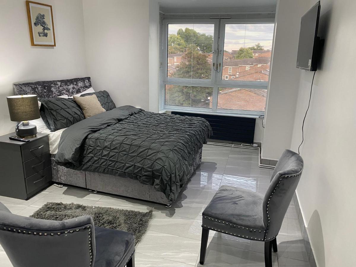 Luxurious 2-Bed Apartment In Woolwich London Eksteriør billede